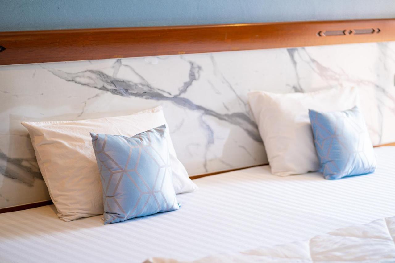 Mayfa Hotel - Sha Extra Plus Пхукет Экстерьер фото
